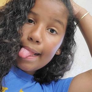 Meet your Posher, Yadira